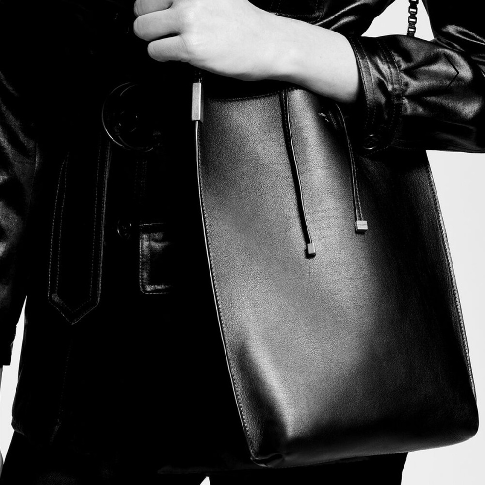 SUZANNE MINI HOBO BAG IN SMOOTH LEATHER - Picture 5 of 15